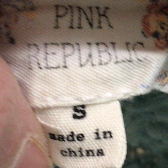 Pink Republic Women’s Sweater - Picture 3 of 5